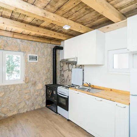 2 Bedroom Lovely In Nyaraló *